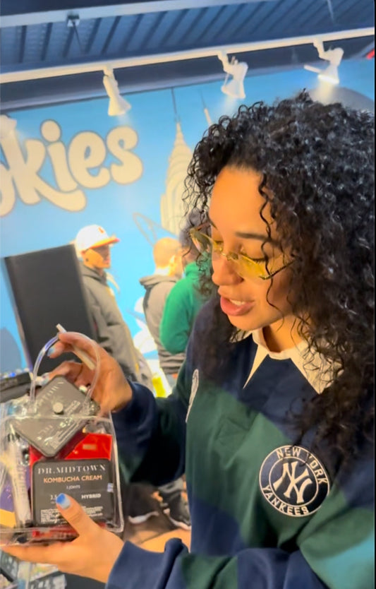 The Holiblaze – NYC’s Hottest Cannabis Holiday Party by  Cookies & DJ Steph Cakes Sponsored by Dr.Midtown